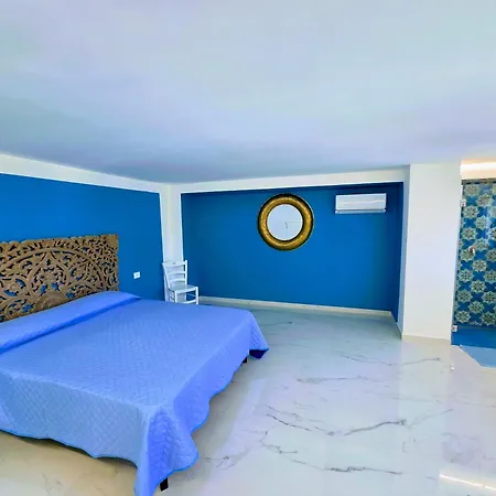 Hamman Exclusive Waterfront Shared Infinity Pool & Private Sea Access شقة سانتا فلافيا