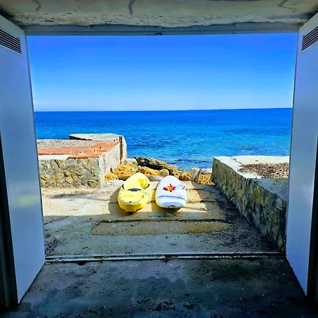 Hammam With Sea Access & Shared Pool Apartmán Santa Flavia