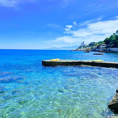 Hamman Exclusive Waterfront Shared Infinity Pool & Private Sea Access *