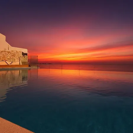 Hammam With Sea Access & Shared Pool