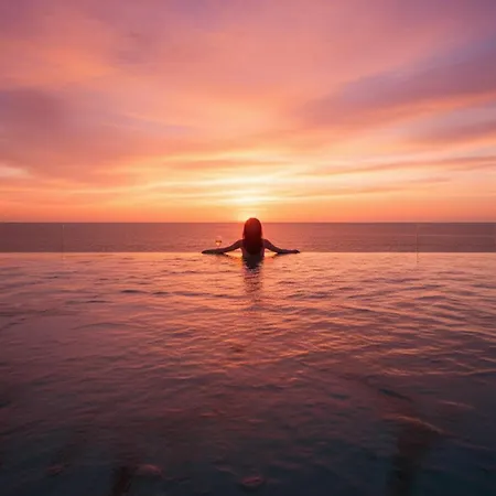 Hammam With Sea Access & Shared Pool * Santa Flavia