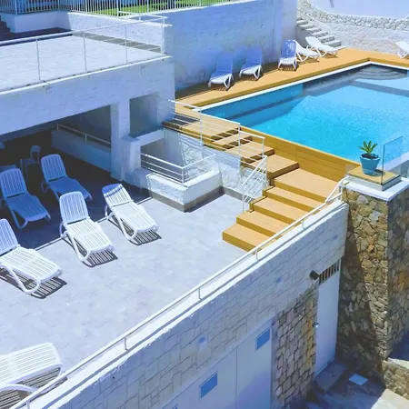 Hamman Exclusive Waterfront Shared Infinity Pool & Private Sea Access Santa Flavia