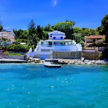 شقة Hamman Exclusive Waterfront Shared Infinity Pool & Private Sea Access سانتا فلافيا